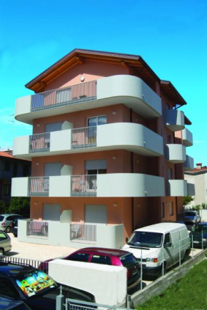 Ca' Mira Apartments Caorle